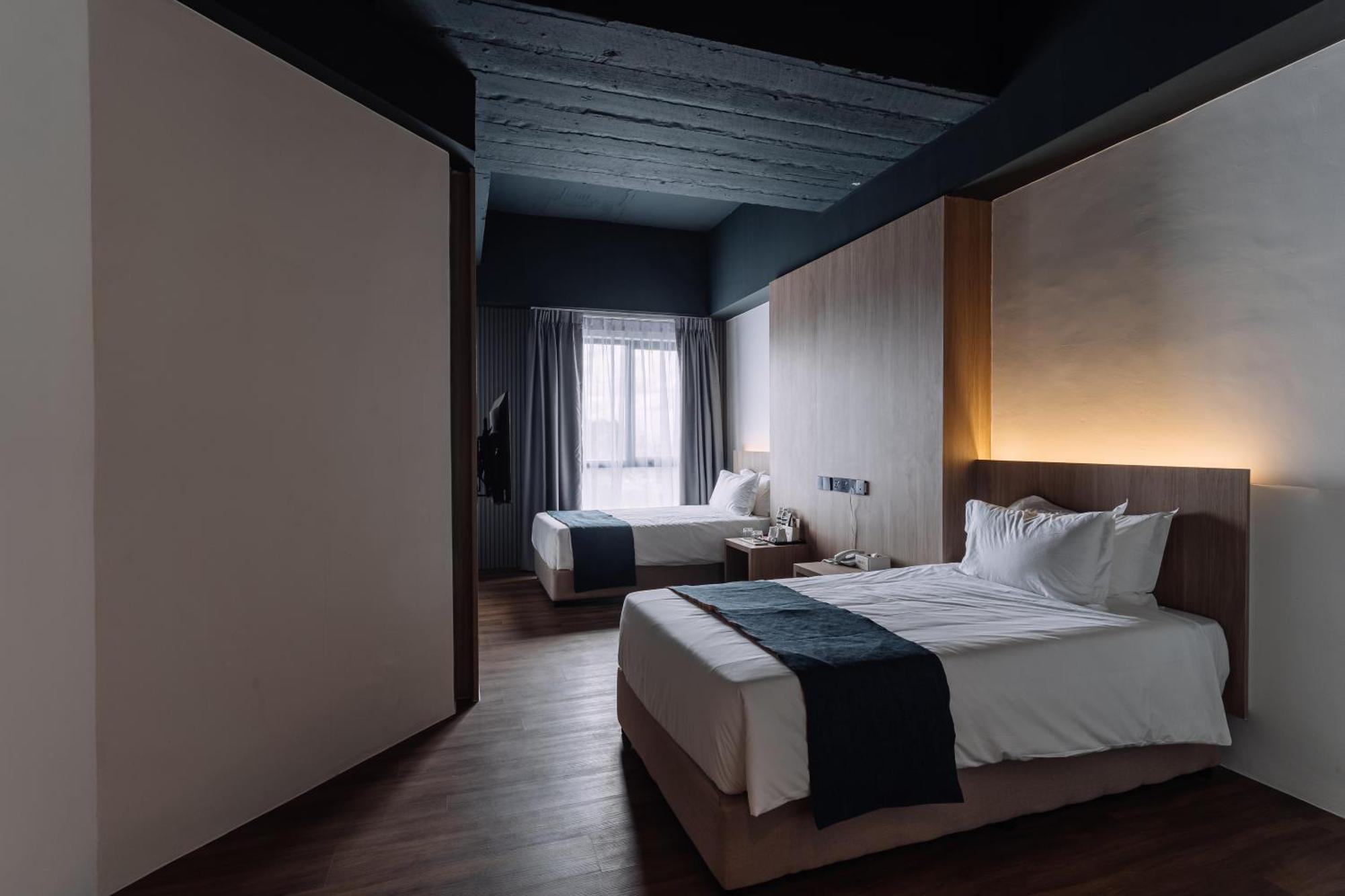Impiana By Roxy Hotel Kuching Buitenkant foto
